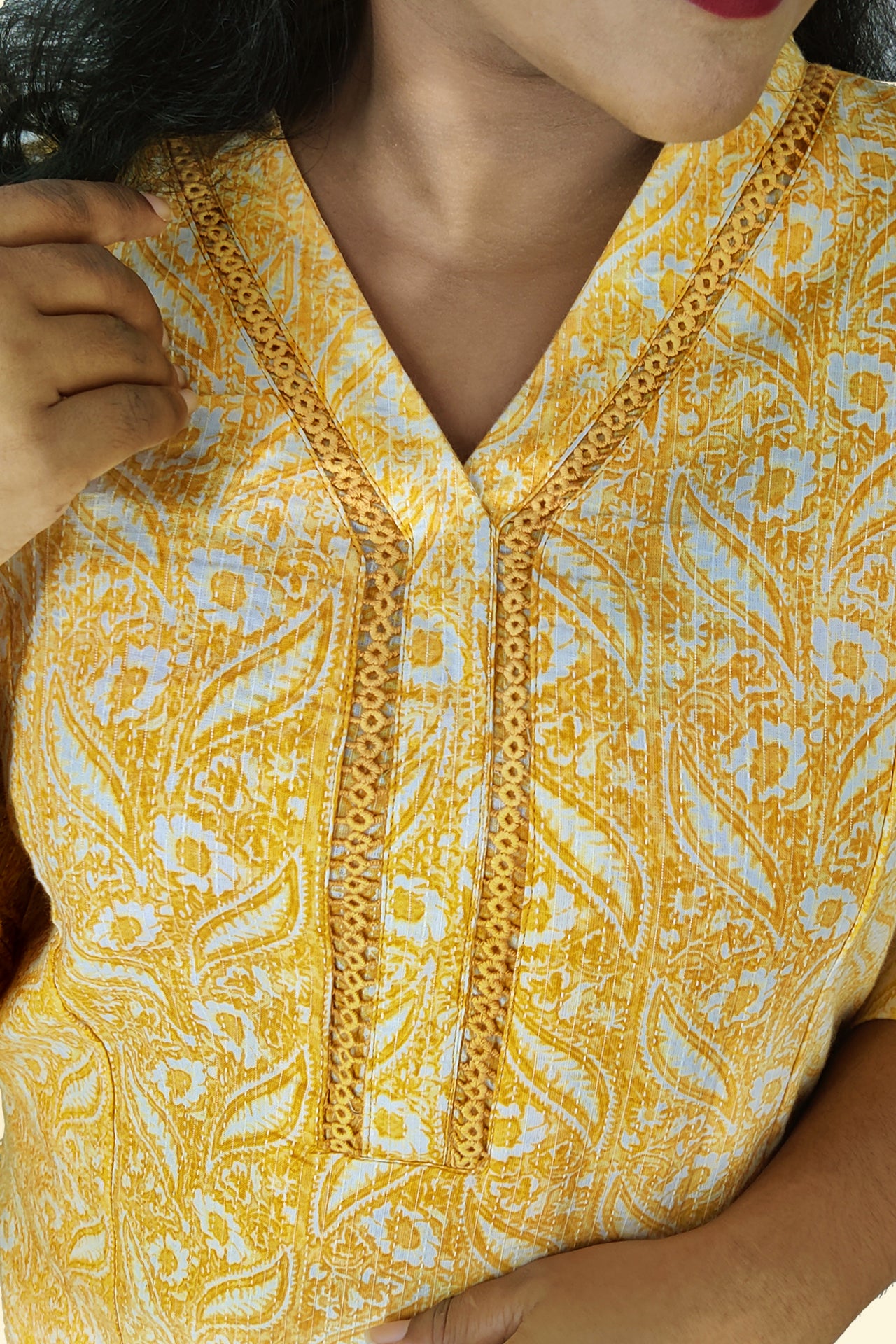 Cotton Kantha Printed Slitted Kurta