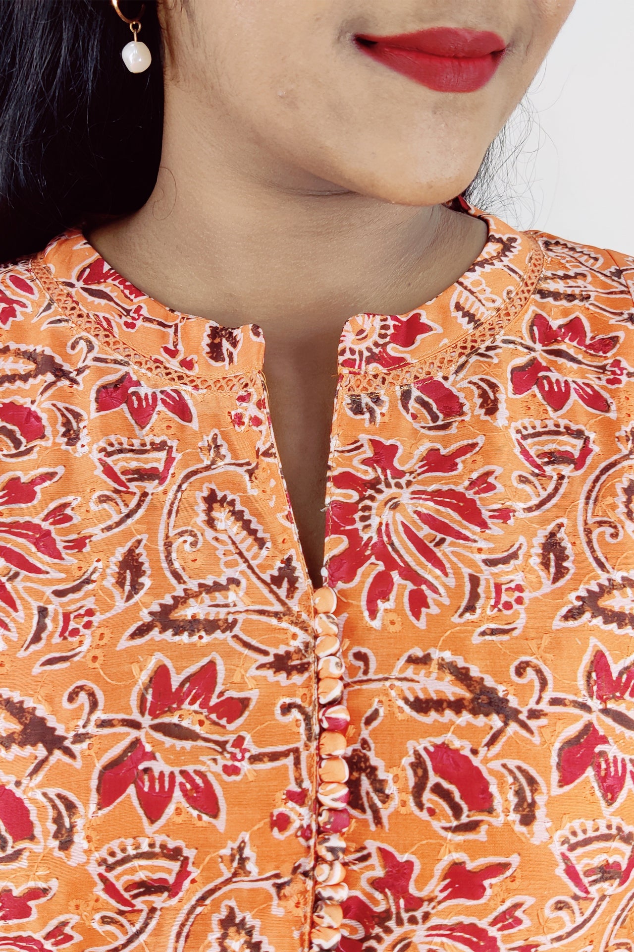 Chanderi Hakkoba Floral Printed Slitted Kurta