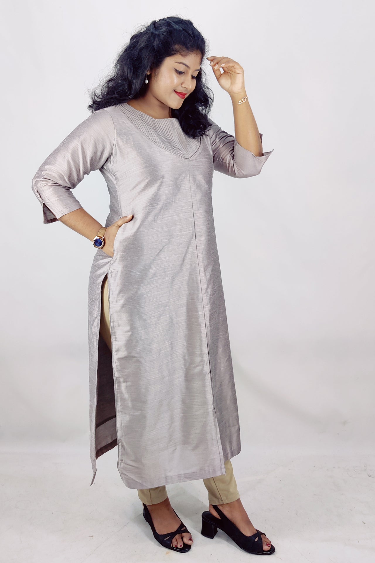 Cotton Slik Solid Slitted Kurta