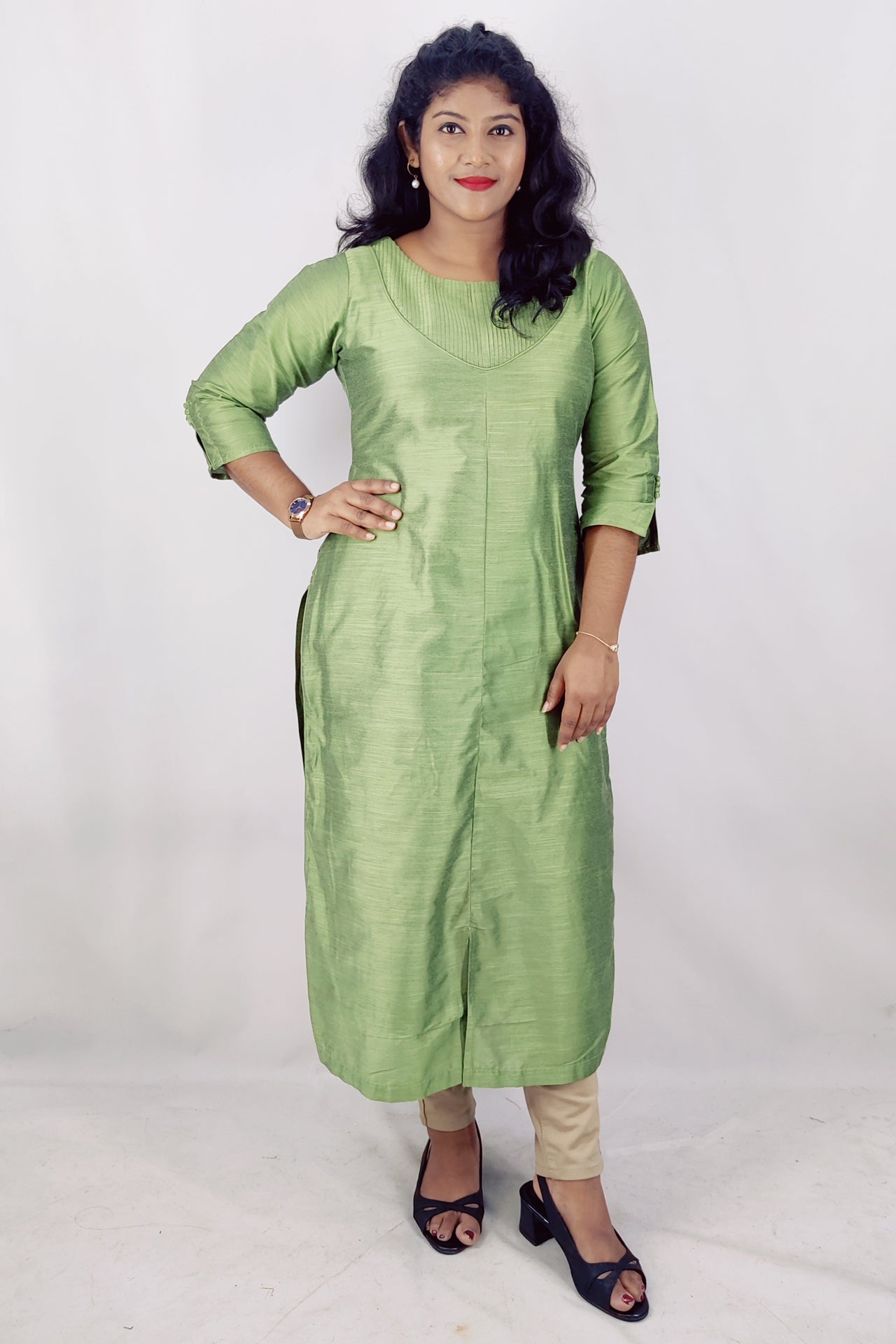 Cotton Slik Solid Slitted Kurta