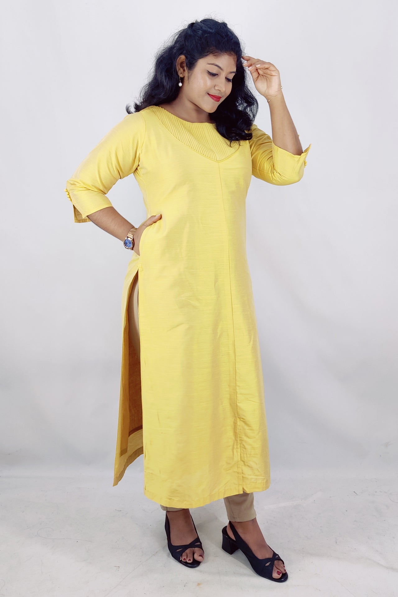 Cotton Slik Solid Slitted Kurta