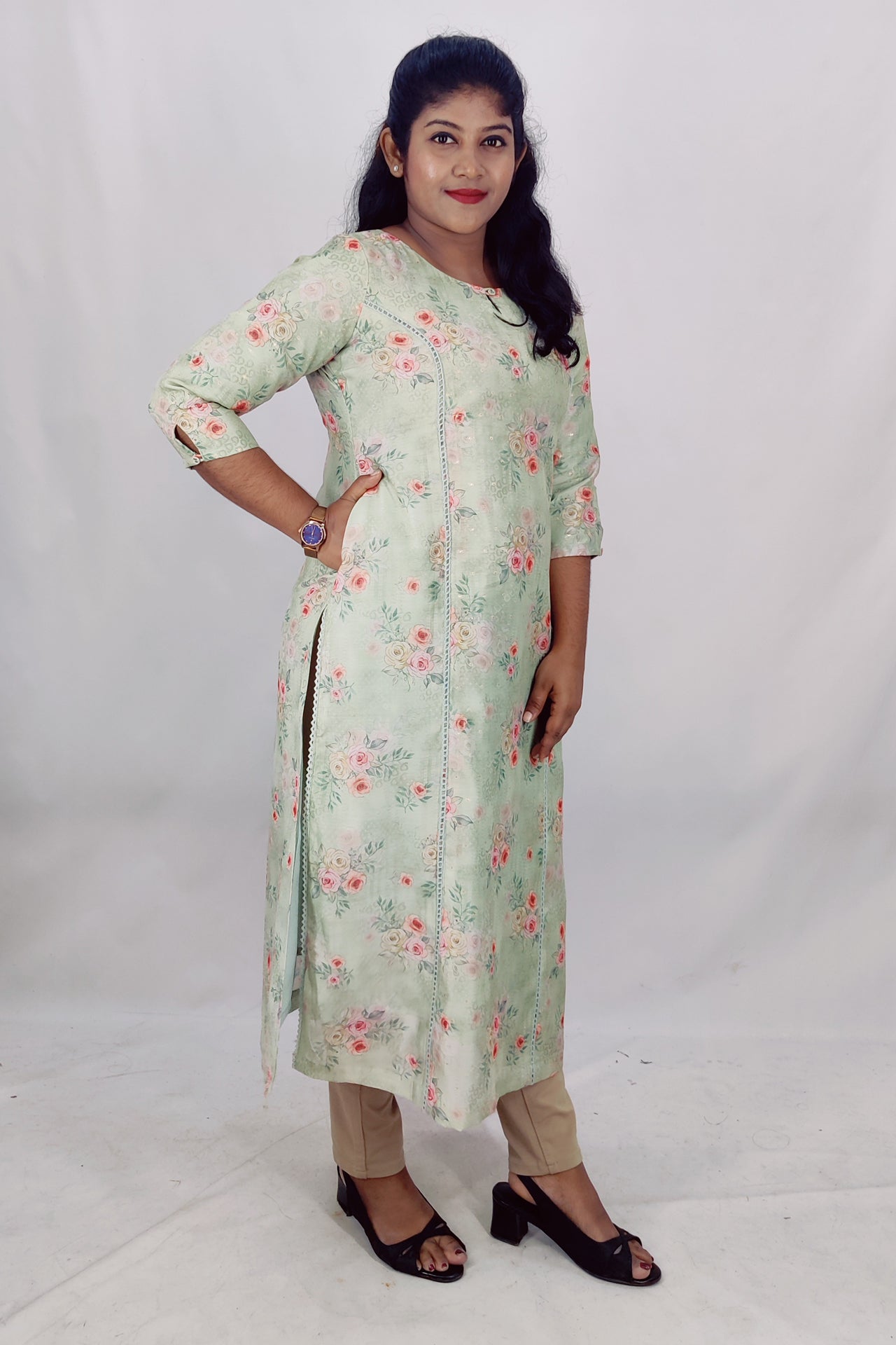 Chanderi Floral Print Princess Cut Slitted Kurta