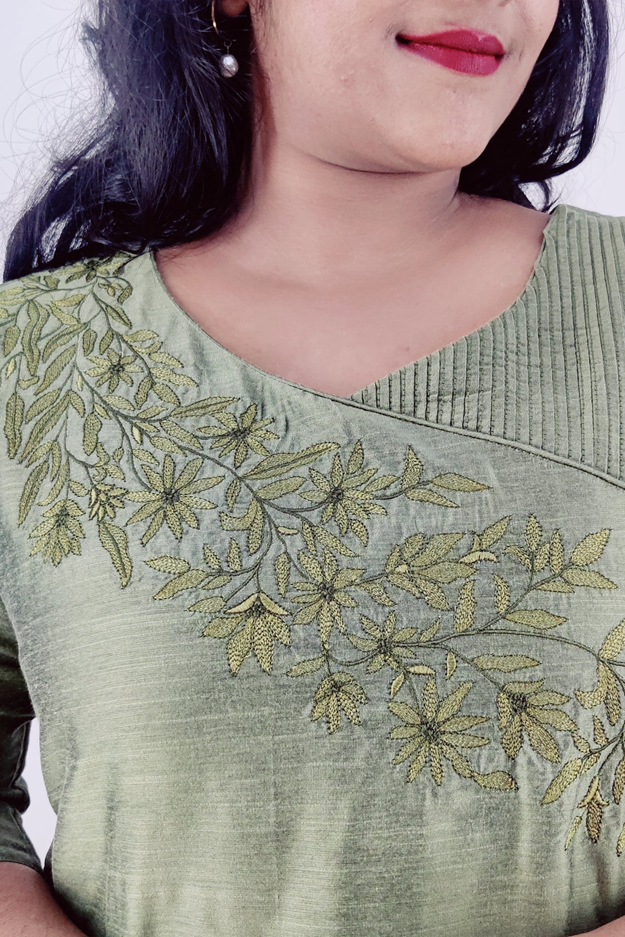 Cotton Silk Embroidery Solid Slitted Kurta