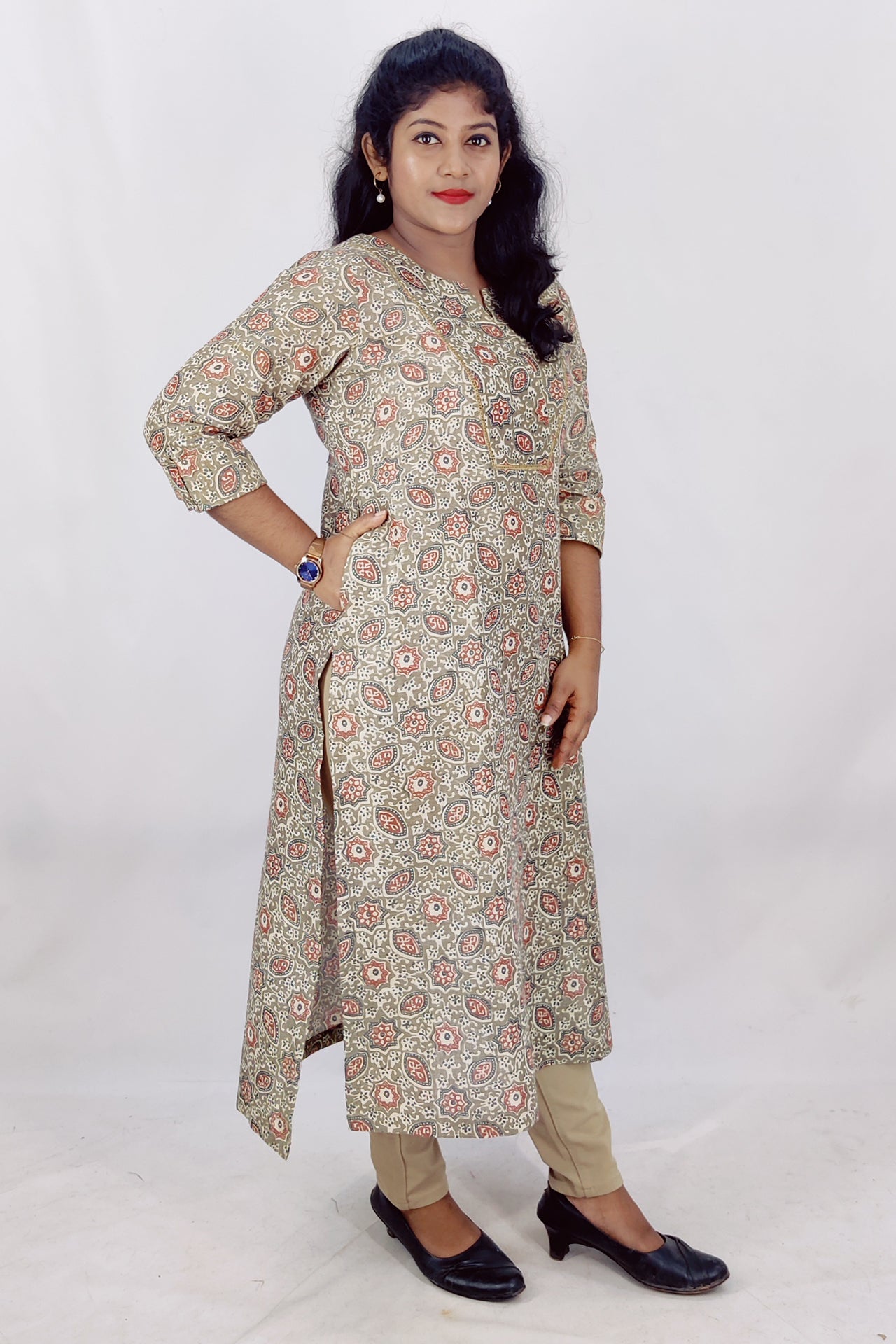 Blended Cotton Printed Slitted Kurta