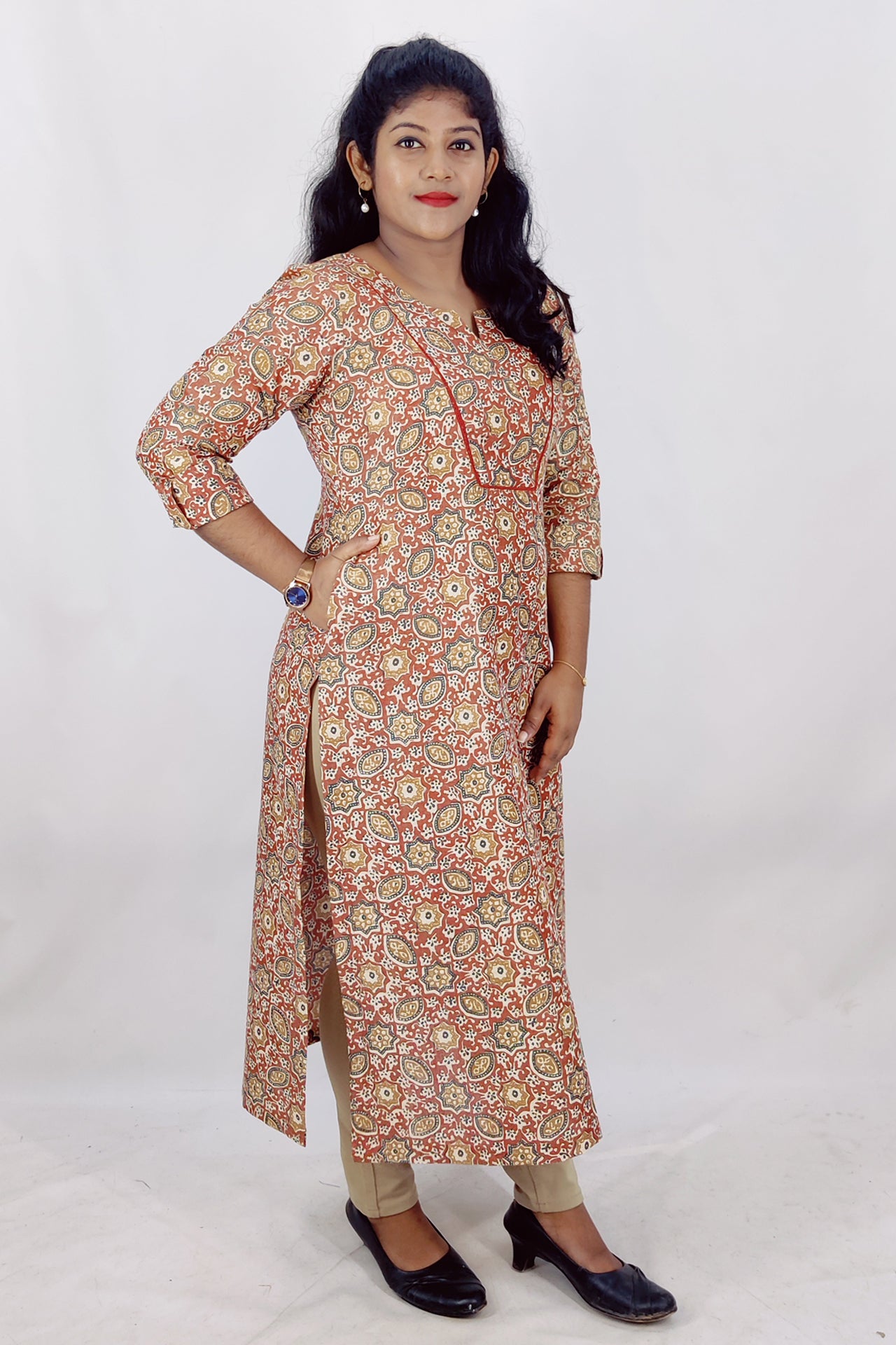 Blended Cotton Printed Slitted Kurta