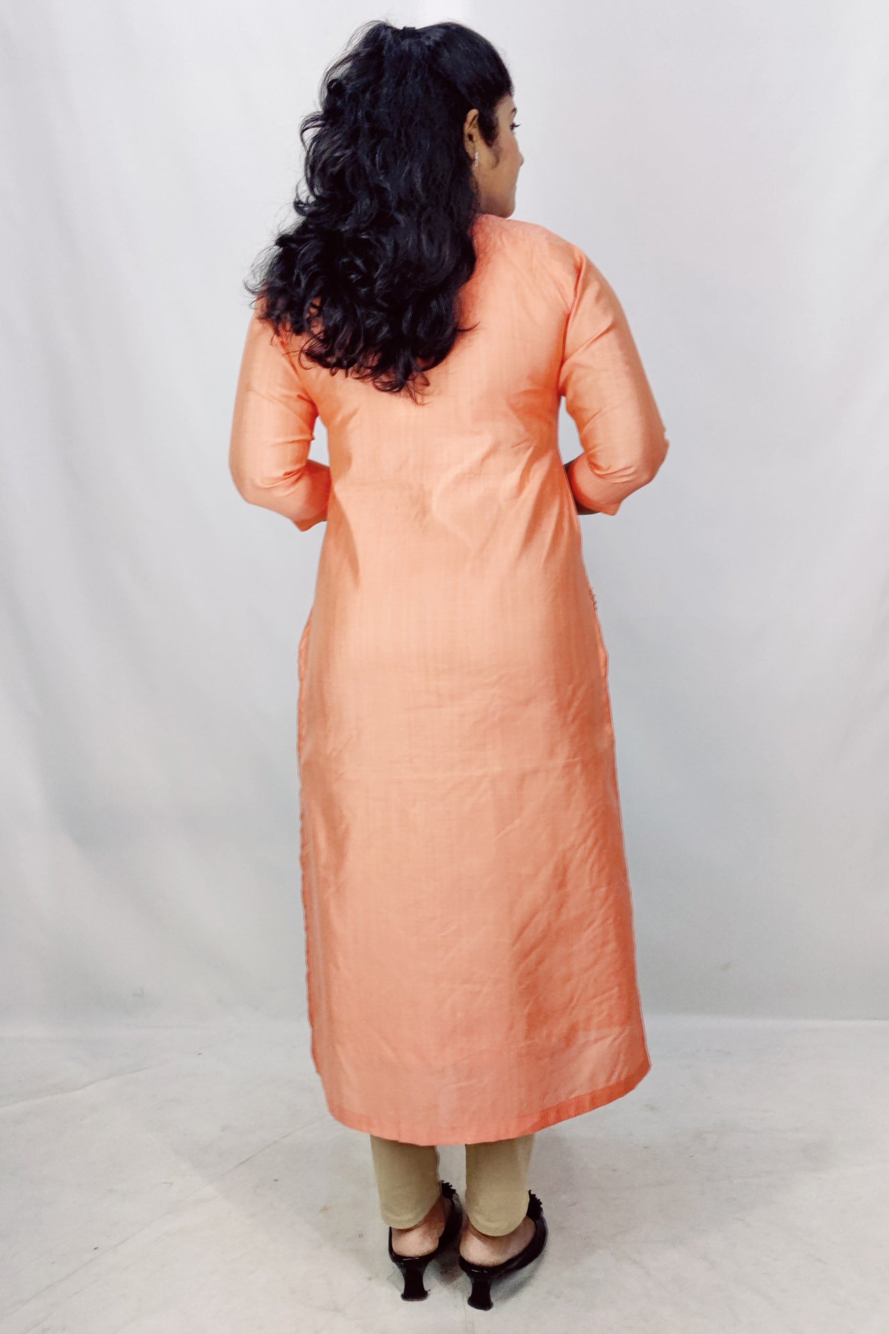 Soft Silk Emproidery Slitted Kurta