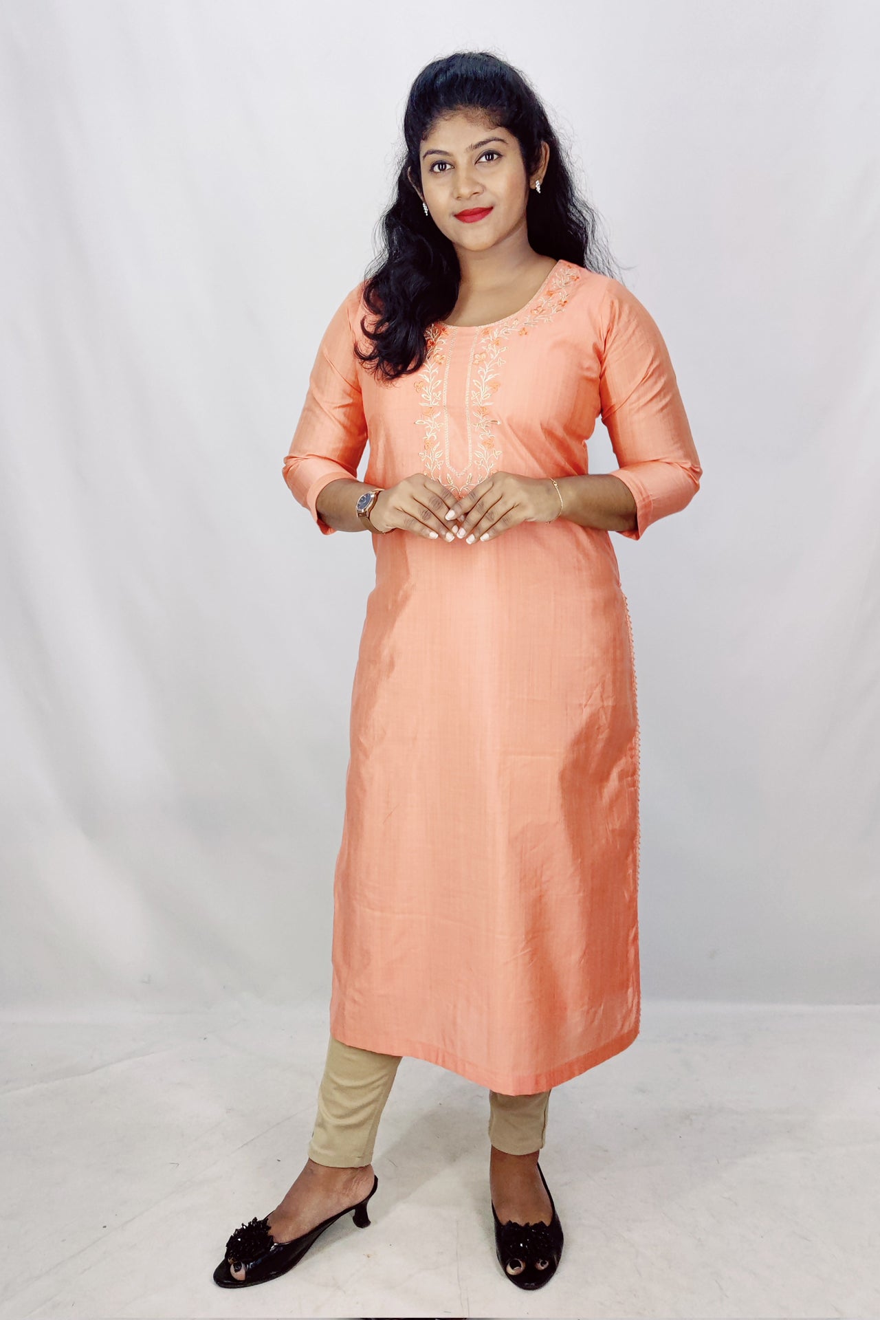 Soft Silk Emproidery Slitted Kurta