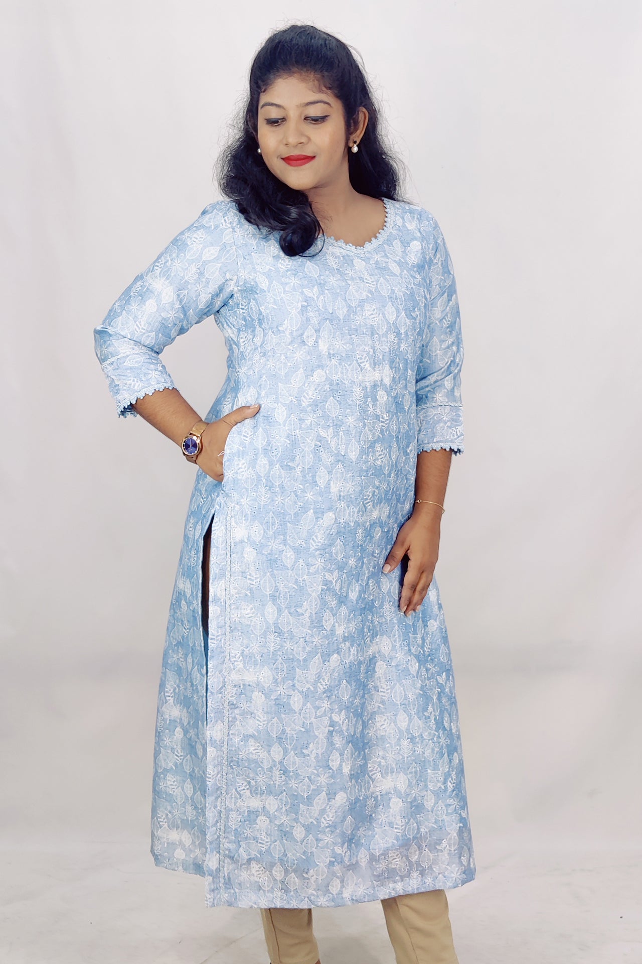 Chanderi Silk Schiffli Slitted Kurta