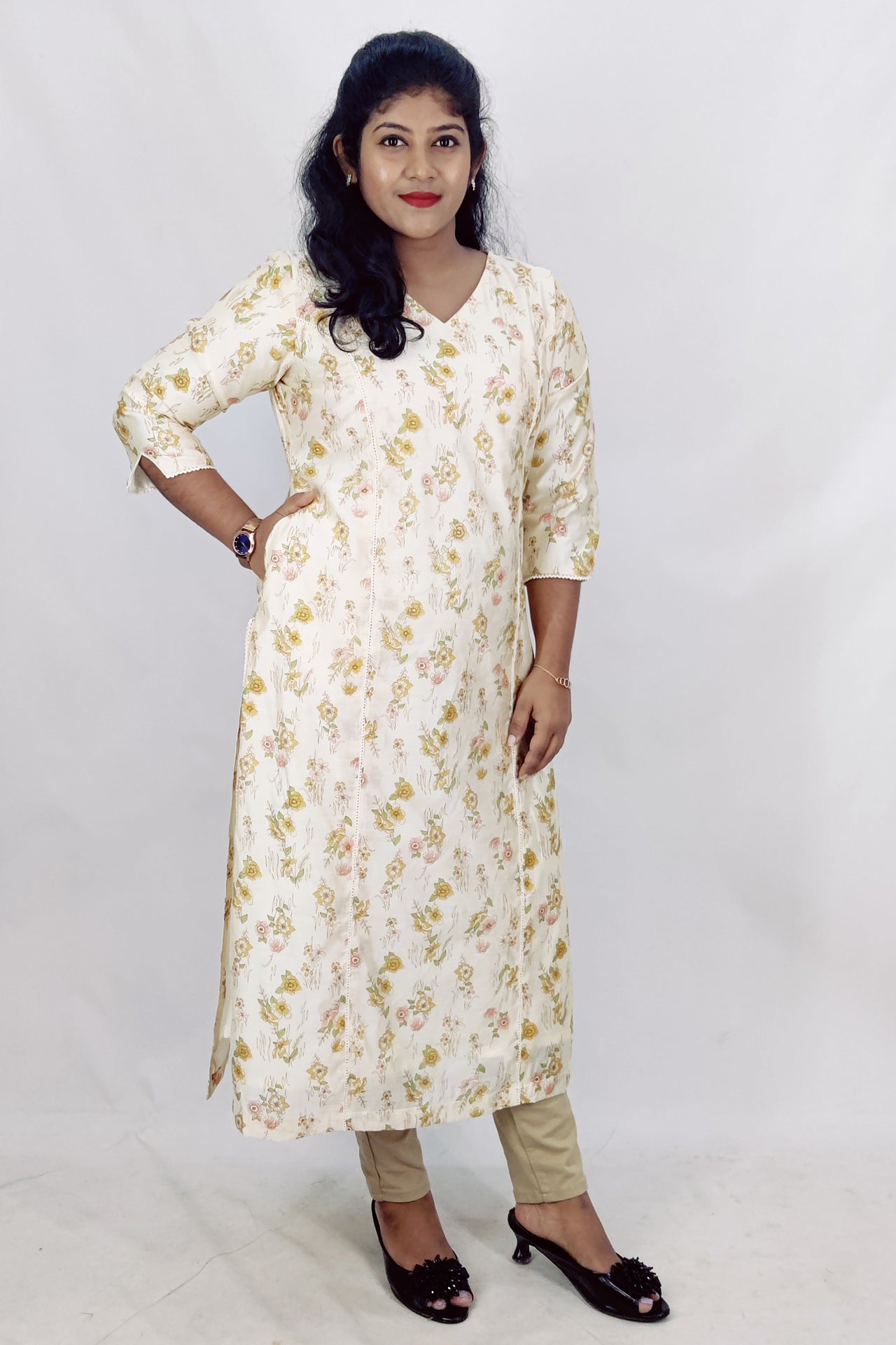 Chanderi Floral Printed Foil Slitted Kurta