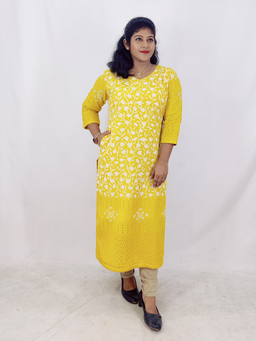 Cotton Handblock Print Cutwork Slitted Kurta
