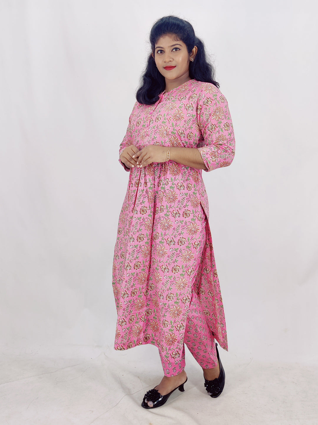 Cotton Floral Printed Gathered Slitted Kurta