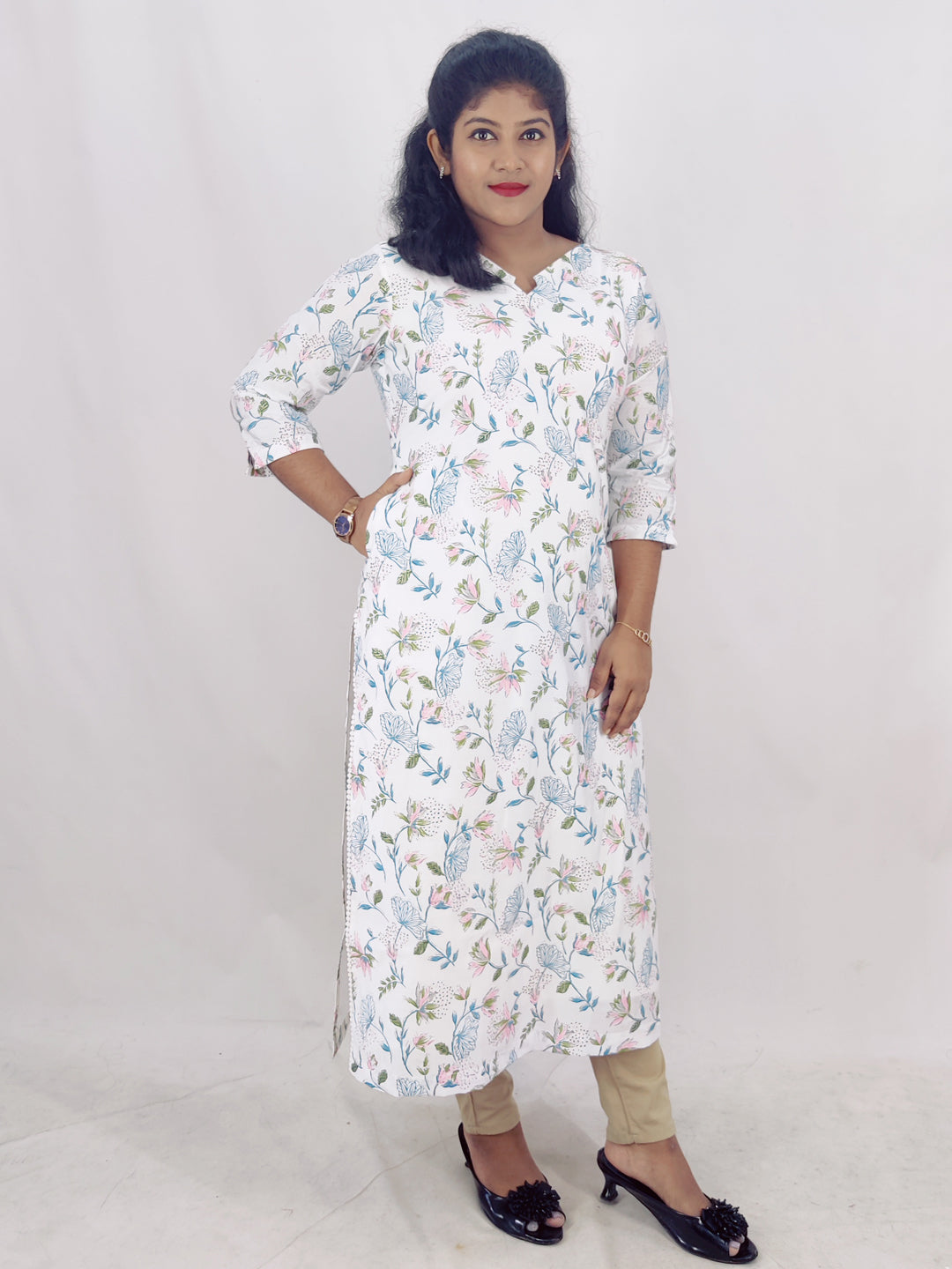 Chanderi Printed Foil Slitted Kurta