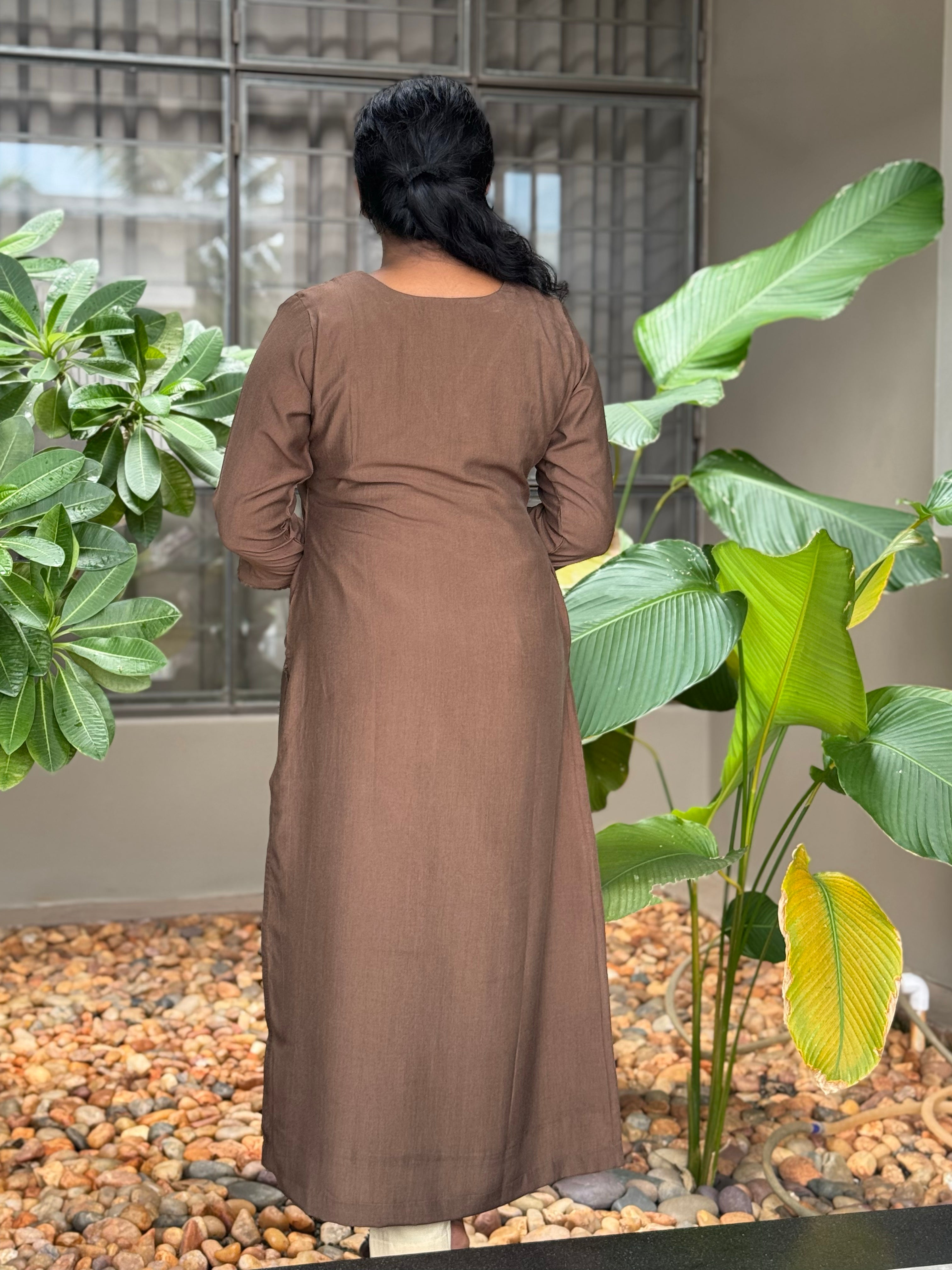Poly Viscose Solid Straight Kurta