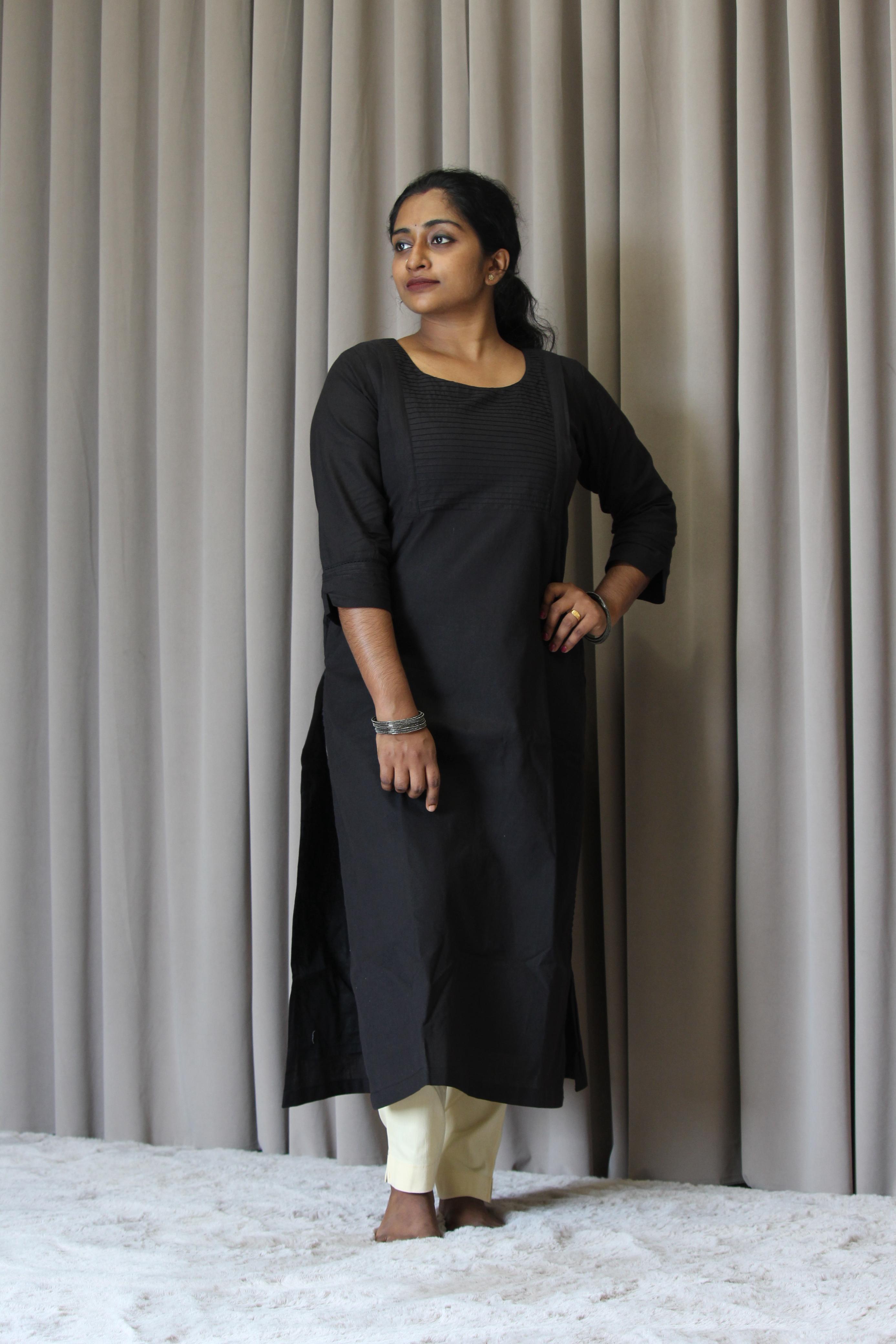 Cotton Solid Slitted Feeding Kurta
