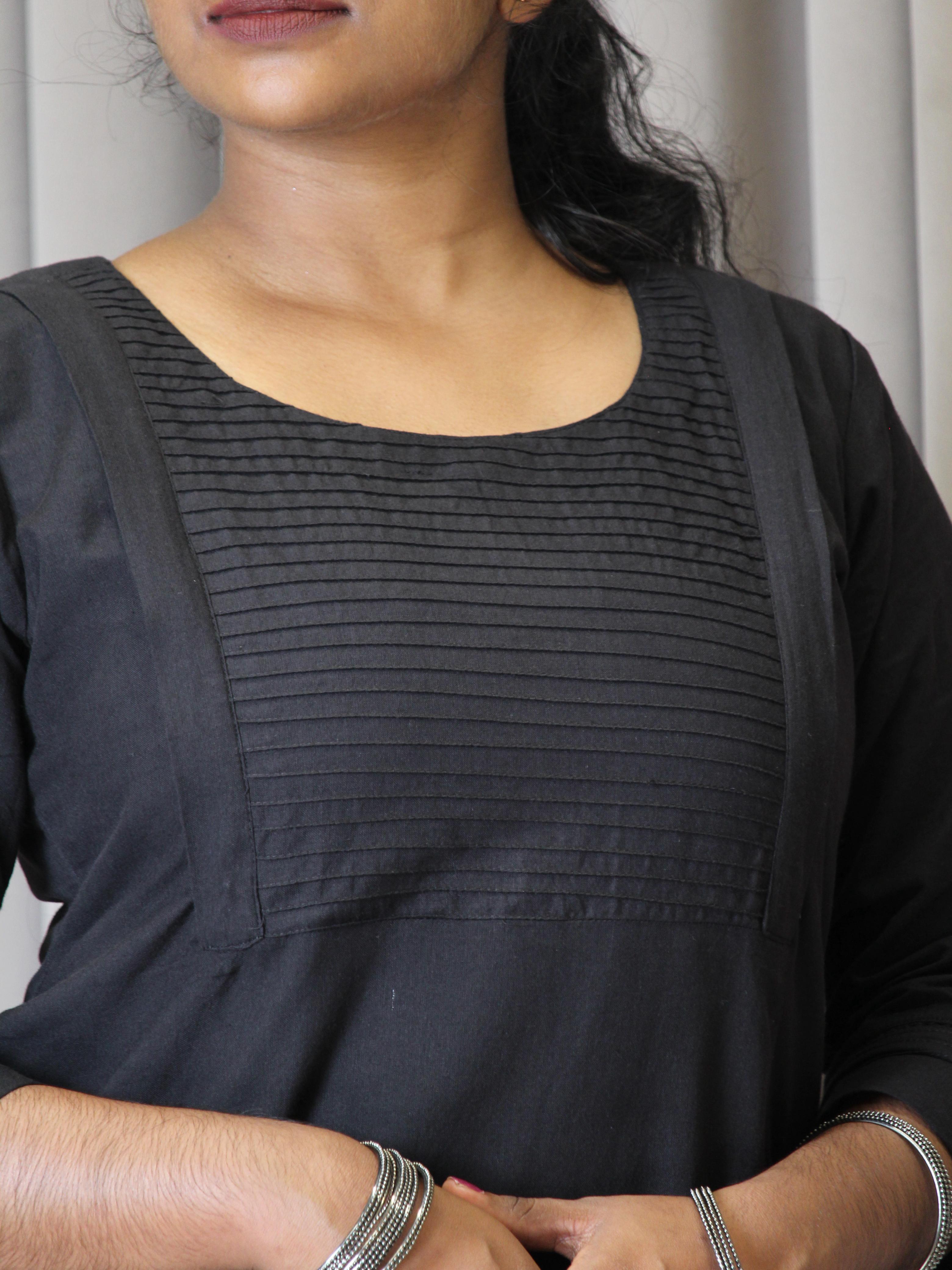 Cotton Solid Slitted Feeding Kurta