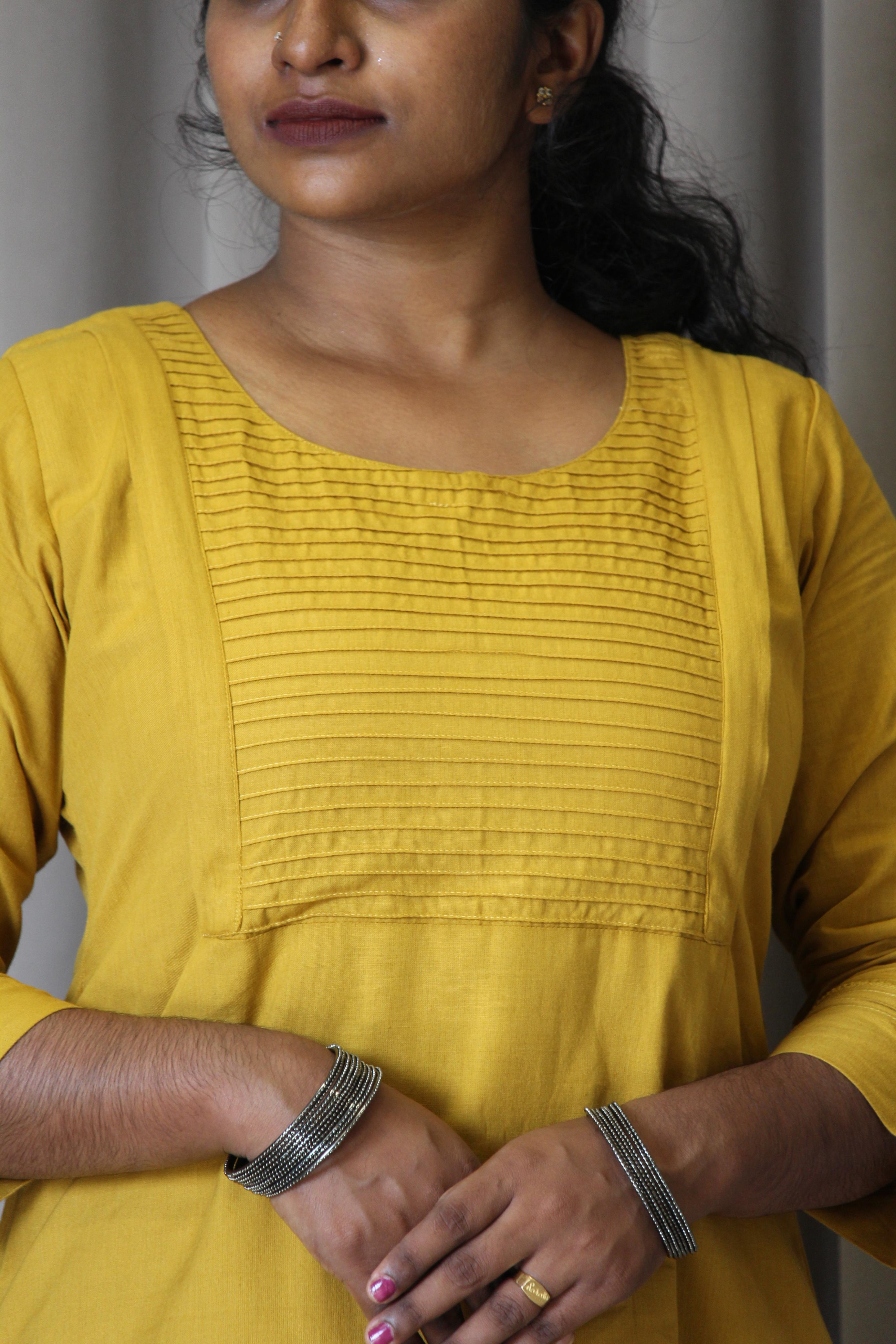 Cotton Solid Slitted Feeding Kurta